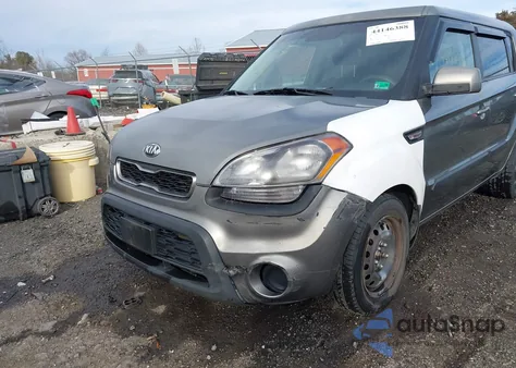 2013 Kia Soul z USA, uszkodzony, nr VIN KNDJT2A59D7494311
